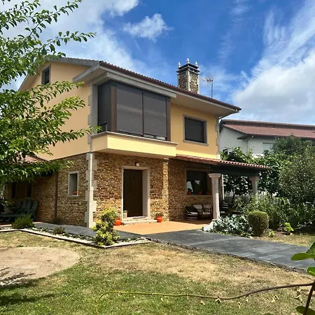 Holiday home Vivienda Turistica Os Galegos En De Rey *