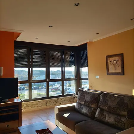 Vivienda Turistica Os Galegos En De Rey Сasa de vacaciones *